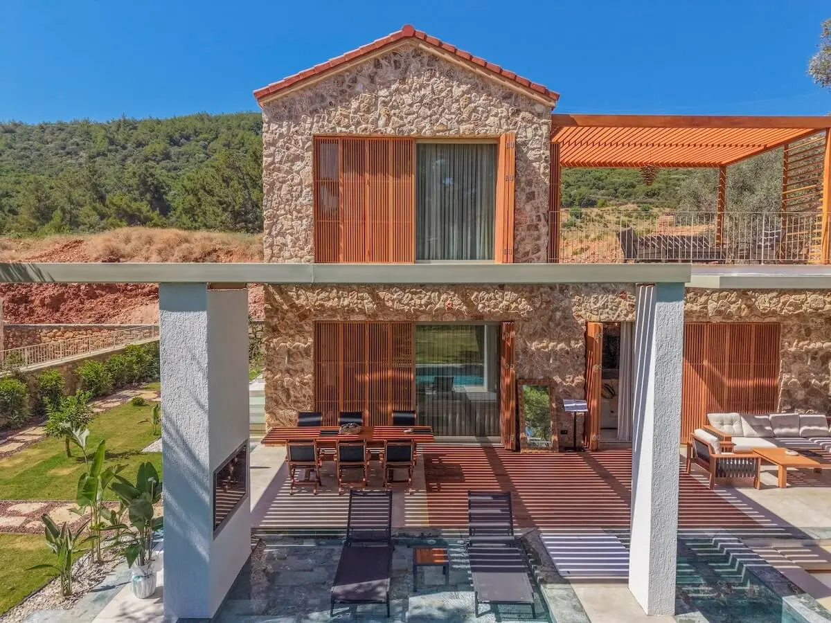 Villa in Torba